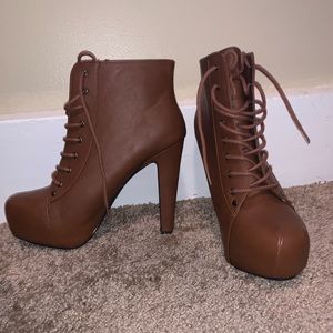 Speed limit 98 brown high heel boots